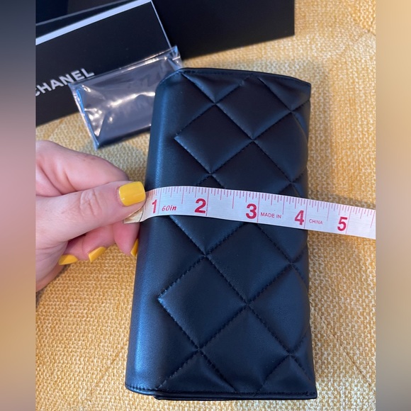 Like New! CHANEL Black Leather Eyeglass Case with Box - Picture 9 of 9